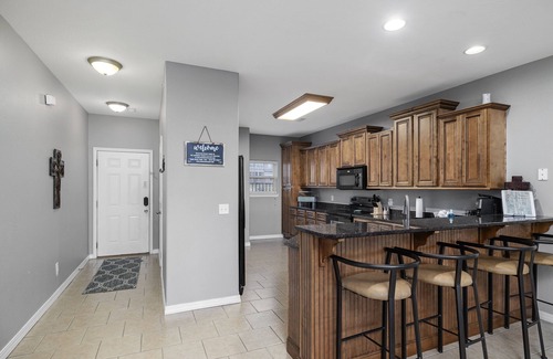 Indian Point Condo | BookRockwood Lake-access 3 bdrm Condo w/FREE Silver Dollar City ticket & more