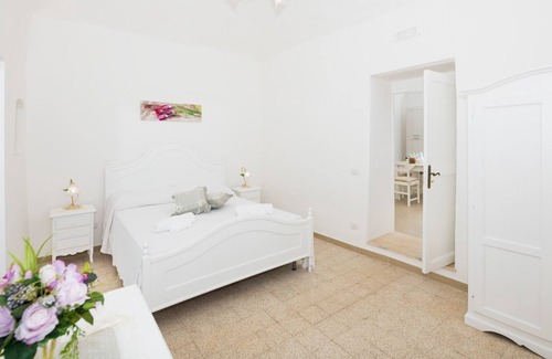 Nocelle House | Borage - (The Borage)