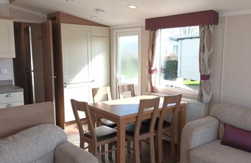 Pagham House | Bordeaux - Church Farm