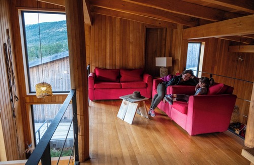 Cochrane Cabin | BordeBaker Lodge