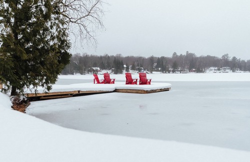 Scotia Cottage | Boreal Retreat at Algonquin Woods, Lake Front Cottage