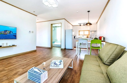 Andeok Apartment | Boreum Pension