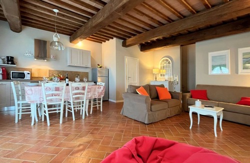 Lajatico Apartment | Borgo del Silenzio - Papavero two-bedroom apartment with private terrace