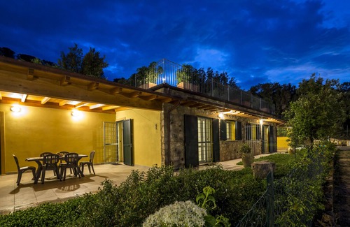 Marciana Marina Apartment | Borgo dell'Uccellaia - Smeraldo