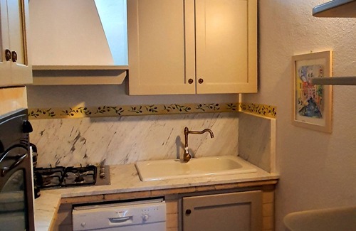 Sarteano Ski Chalet | Borgo Fastelli - Quercia Chalet in historical Borgo in Val d'Orcia