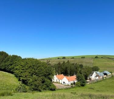 Gorebridge Apartment | Borthwick Farm Cottage Annex