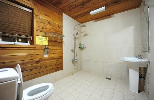 Boryeong House | Boryeong Rich Valley Log Village Pension