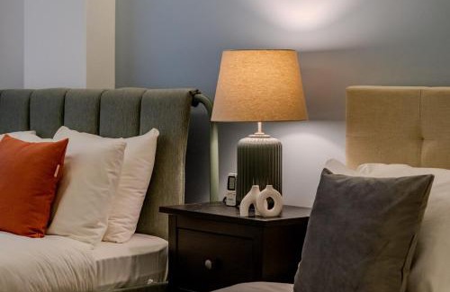 Kabatas Apartment | Bosphorus View with Spacious 3 Bedrooms