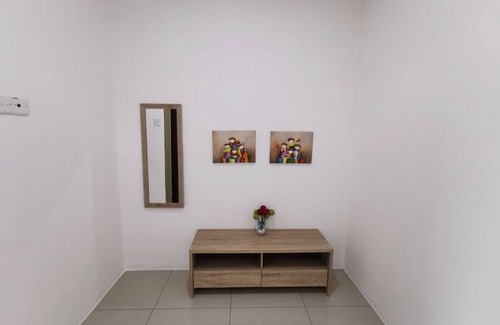 Kampung Sengat House | Botani Tmn Cyber Ipoh(24 pax/tv box/mahjong)