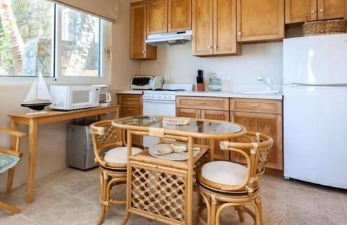 Dawn Beach Estates Villa | Bougainvillea Luxury villa