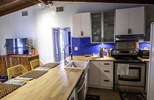 Southwest House | Bougainvillea Bungalow Large private happy home close to beaches shopping dining