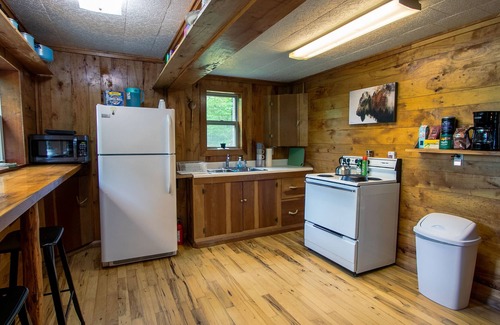 Jasper Cabin | Boulder Bluffs | Buffalo River Cabins | Observation Deck | Jasper, AR