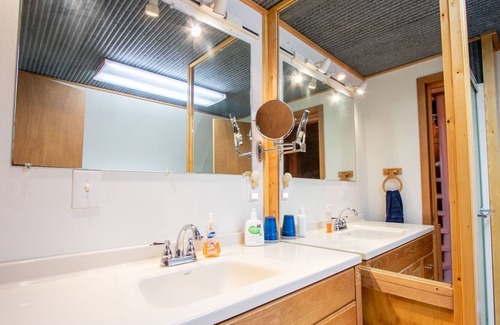 Jasper Cabin | Boulder Bluffs | Buffalo River Cabins | Observation Deck | Jasper, AR