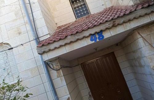 Jordan House | Bourbaki house