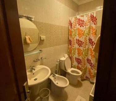 Jordan House | Bourbaki house