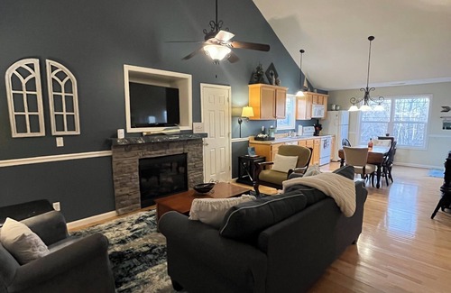 Taylorsville Cottage | Bourbon Boating Lake House, 3bed, 3 bath cottage on Taylorsville Lake-Cottage 41