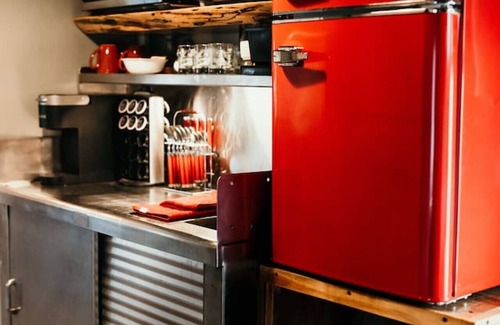 Lawrenceburg House | Bourbon Trail: Caboose on the Farm