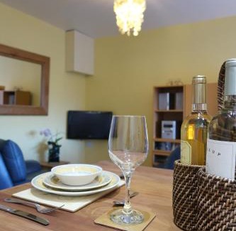 Lutterworth Apartment | Bourne House, private modern apartment near Rugby & Lutterworth