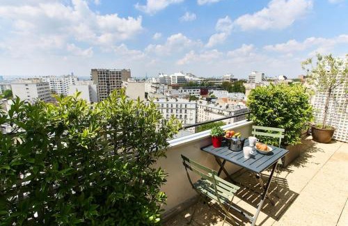 Belleville Apartment | Boutik Boheme - Paris Panorama