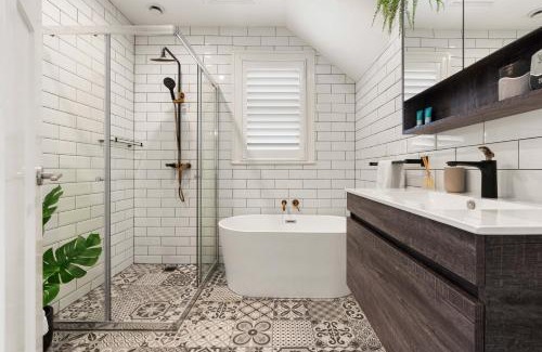 Millers Point Apartment | Boutique Apartment With Private Roof Terrace