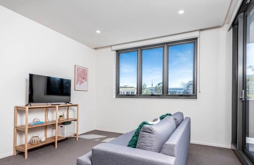 Braddon House | BOUTIQUE CITY STUDIO / BRADDON