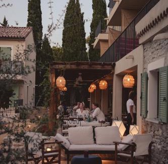 Saint-Florent Hotel | Boutique Hôtel Responsable et Restaurant Basgi Basgi