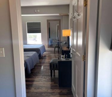 Northport House | Boutique Hotel Room 9