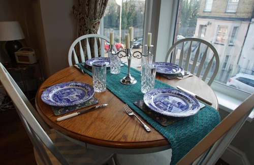 Margate Apartment | Boutique Margate Abode