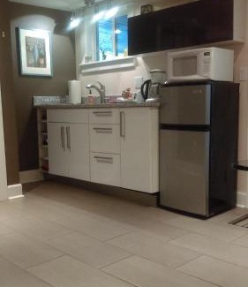Belmont Apartment | Boutique Style Apartment in the heart of SE