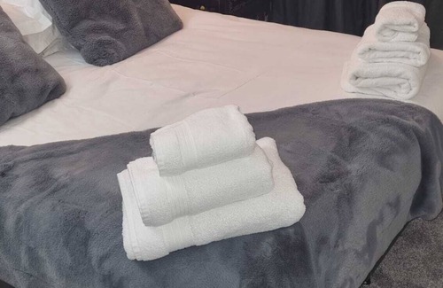 Glasgow Apartment | Bow apartments ground floor 2bedroom