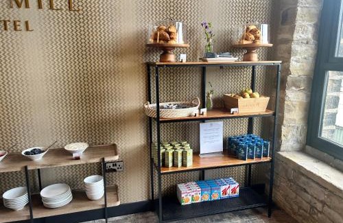 Ainley Top Apartment | Bowers Mill Aparthotel