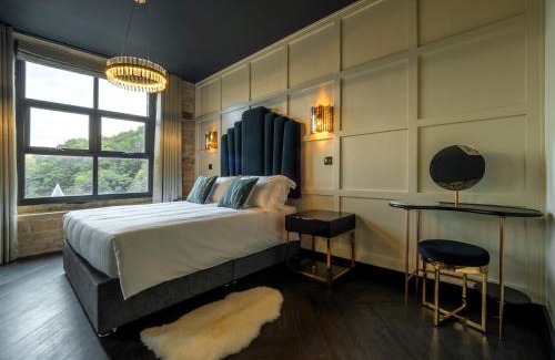 Ainley Top Apartment | Bowers Mill Aparthotel