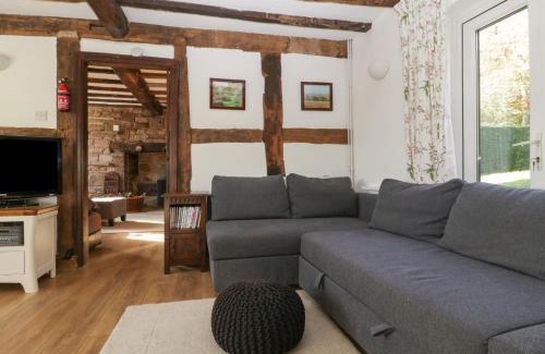 Hereford House | Bowkers Cottage