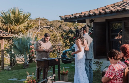 Regiao dos Lagos Boat Rental | Beach Weddings Elopement and Mini Wedding Wedding Party Renewal of Vows