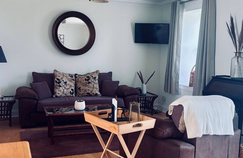 Gigha Cottage | Bracken Cottage - sleeps 4 guests in 2 bedrooms