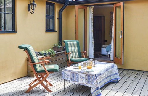 Shropham Cottage | Bradcar Farm Cottage