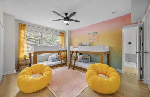 Bradenton House | Bradenton Bliss Heated Pool Hot Tub Games