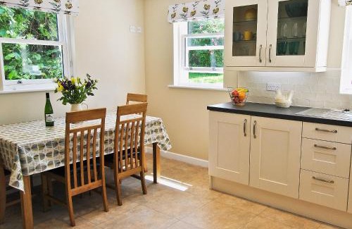 Wimborne House | Bramble Cottage