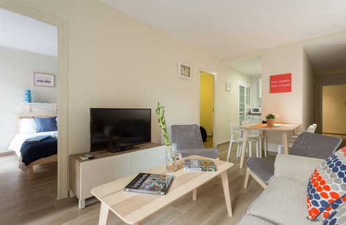 Collblanc y La Torrassa Apartment | Brand New Apartment Near Camp Nou & Fira Barcelona