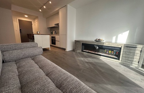 Downtown Mississauga Condo | Brand New 1+1 Condo at Mississauga