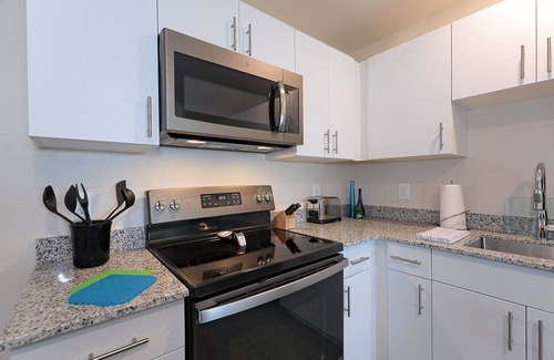 Charlotte Apartment | Brand New 1 Bedroom 1 Bath Fully Equipped Kitchens