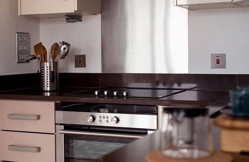 Roehampton Apartment | Brand new 2 bed 2 bath Apartment in Putney