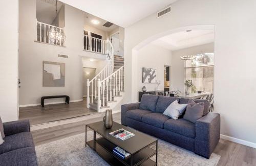 Chandler House | BRAND NEW 6 bdrm, 3 bath HEATED pool SLEEPS 16