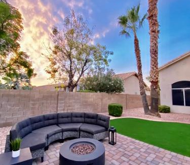 Chandler House | BRAND NEW 6 bdrm, 3 bath HEATED pool SLEEPS 16