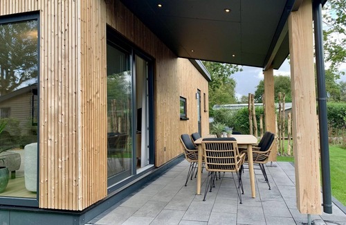 Sint Maartensvlotbrug House | Brand new and luxurious chalet with cosy veranda. Spacious and modern for 5 persons.