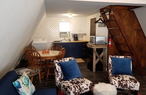 Cisco Cabin | BRAND NEW, Cabin #2 @ Lake Cisco Rentals