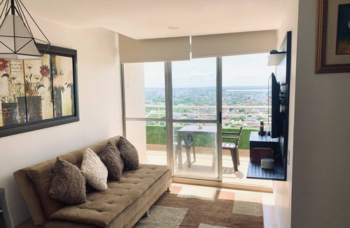 Torices Apartment | Brand new condo over Marbella