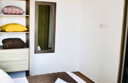 Torices Apartment | Brand new condo over Marbella