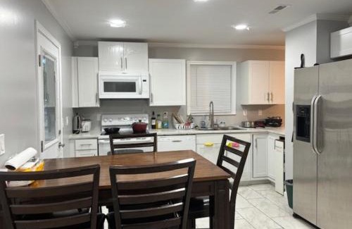 Almont House | Brand New Entire house in Atlantic