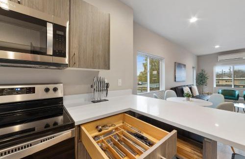 Anacortes House | Brand New Fully Updated Condo 914 in Anacortes